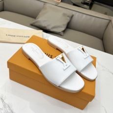 Louis Vuitton Slippers